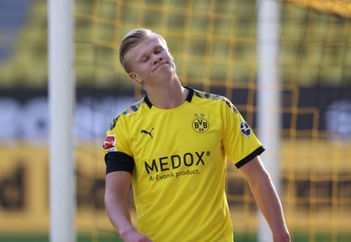 也使他在球 也使他在球