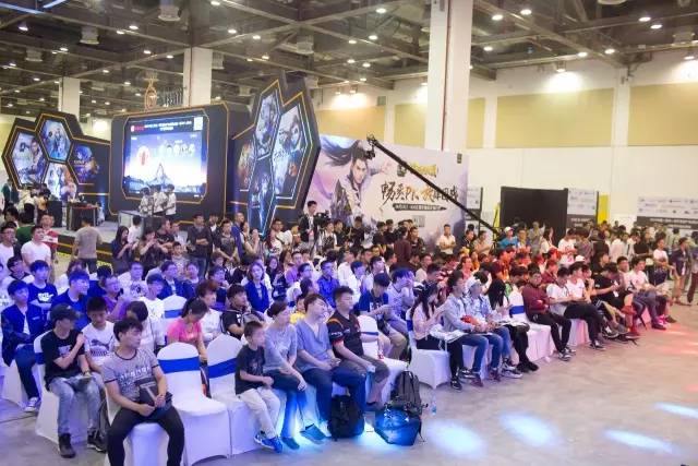 在足球的世 在足球的世